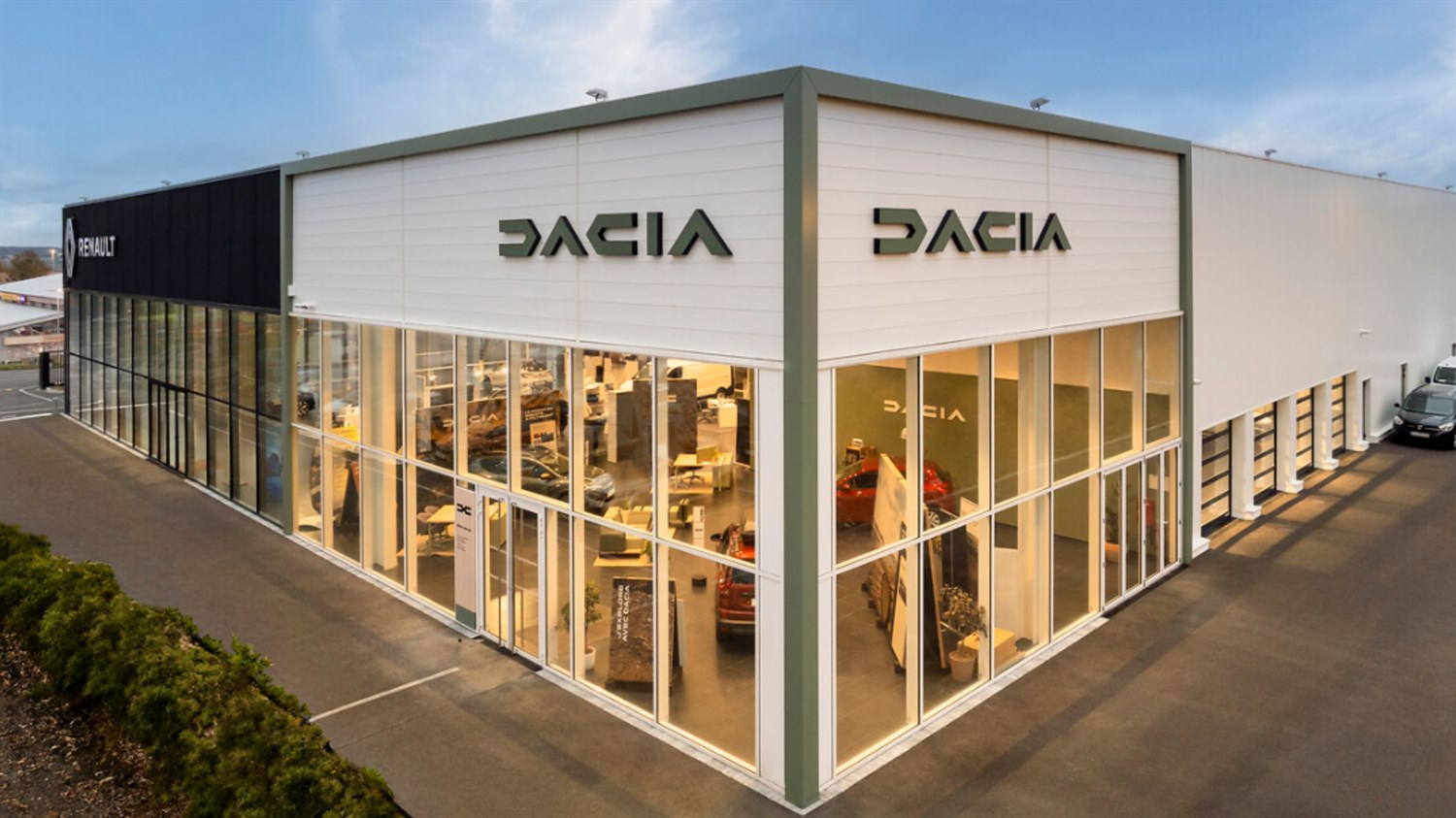 Vanjski izgled prodajnog salona Dacia. 