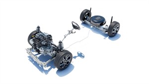 Prikaz tehničke konstrukcije vozila Dacia Sandero, s odvojenim prednjim i stražnjim sklopom ovjesa, motorom i kotačima prikazanim na bijeloj pozadini.