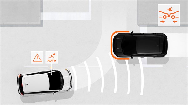 Sustav automatskog kočenja u nuždi prepoznaje opasnost od sudara i po potrebi automatski aktivira kočenje.